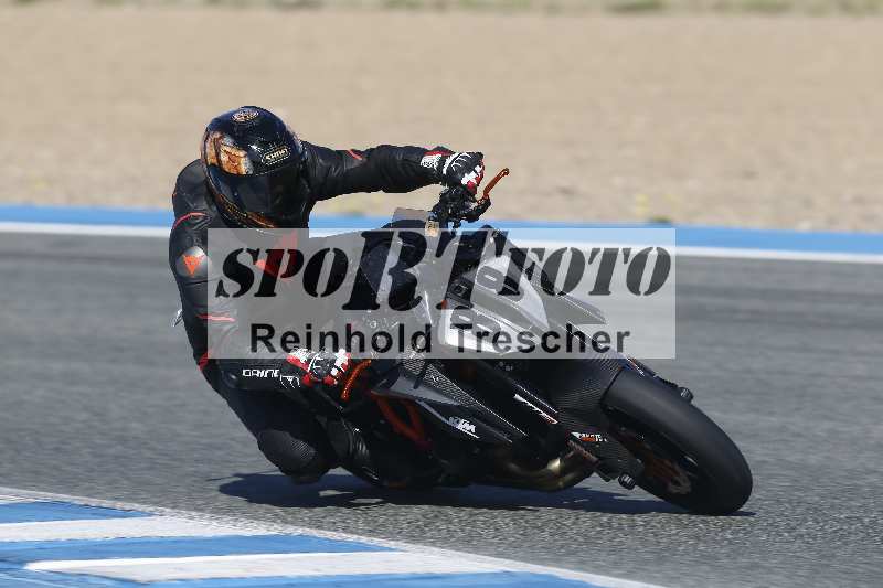 /Archiv-2024/01 26.-28.01.2024 Moto Center Thun Jerez/Gruppe rot-red/88